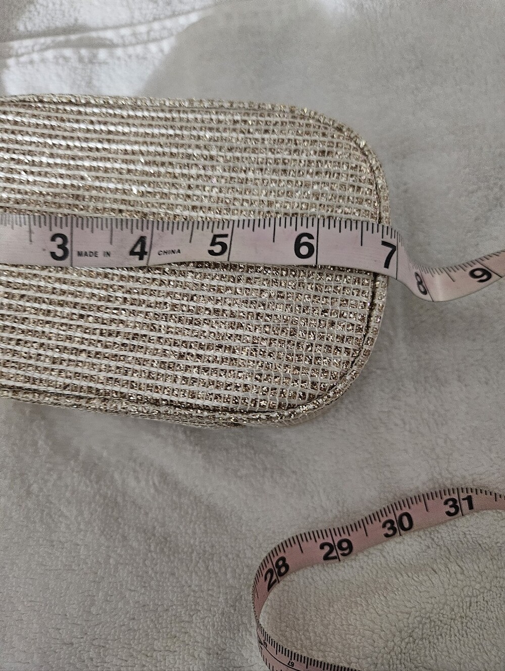 💞💘Womens Christian Dior Gold Cosmetic Bag With Chain - NWOT💞❣️ - Picture 14 of 16